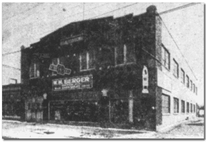 Berger's dealership at 1034 Wealthy Street in 1925