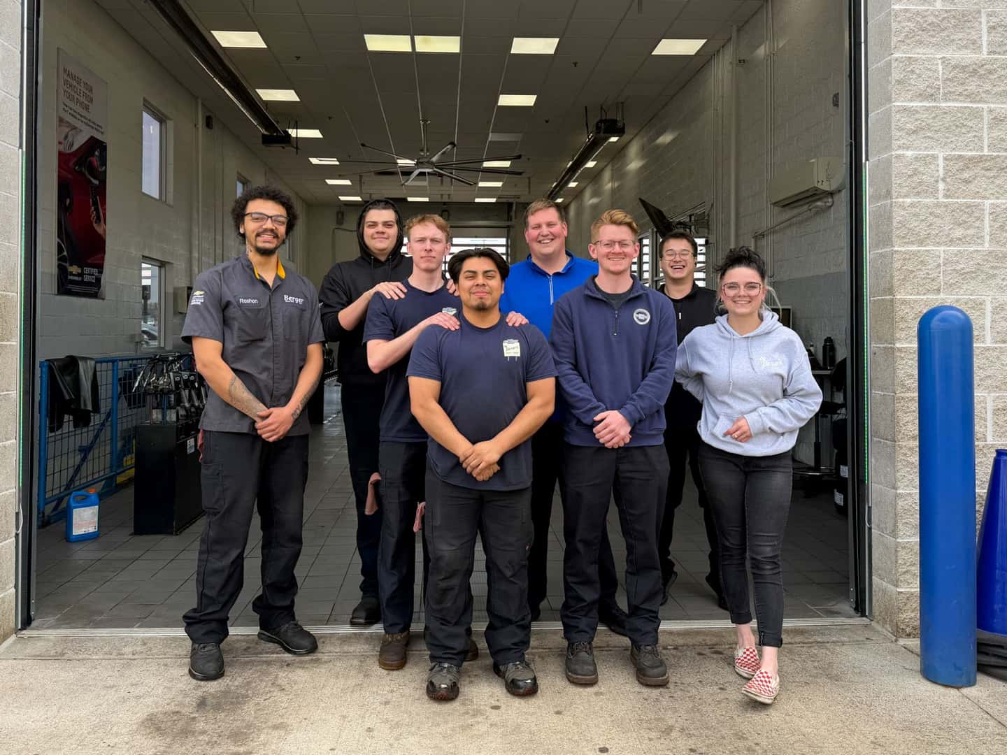 Quick Lube Team Members