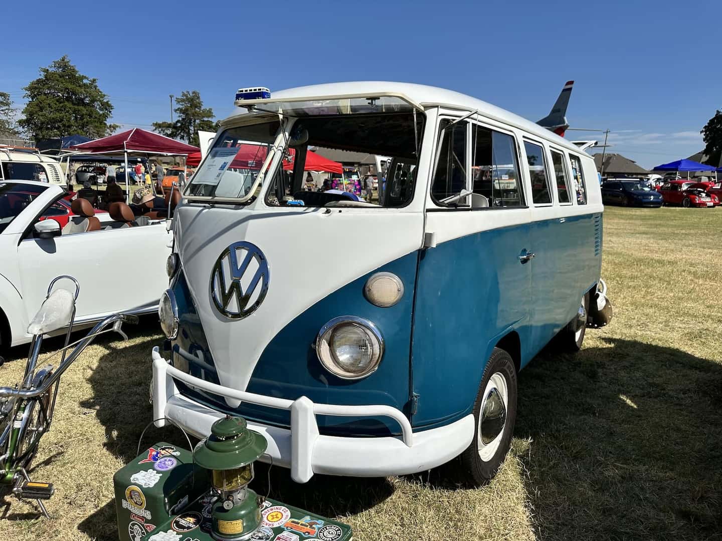 Vintage VW Bus at Bob Moore Old Folks Show