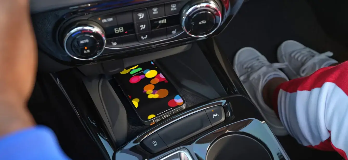 Chevrolet Trax centre console with climate controls and wireless charging pad
