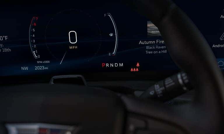 2024 Cadillac XT4 driver display