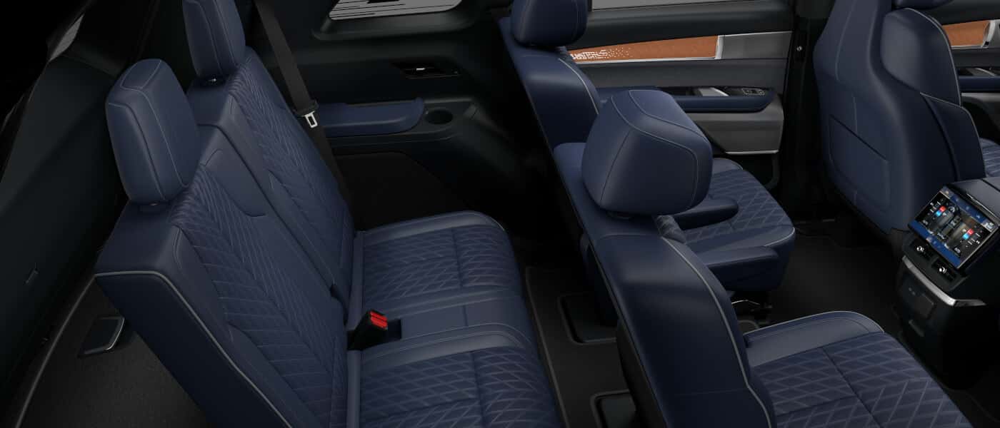2026 Cadillac VISTIQ interior seating