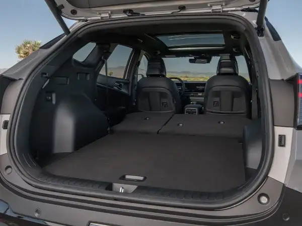 2027 Kia Sportage Interior