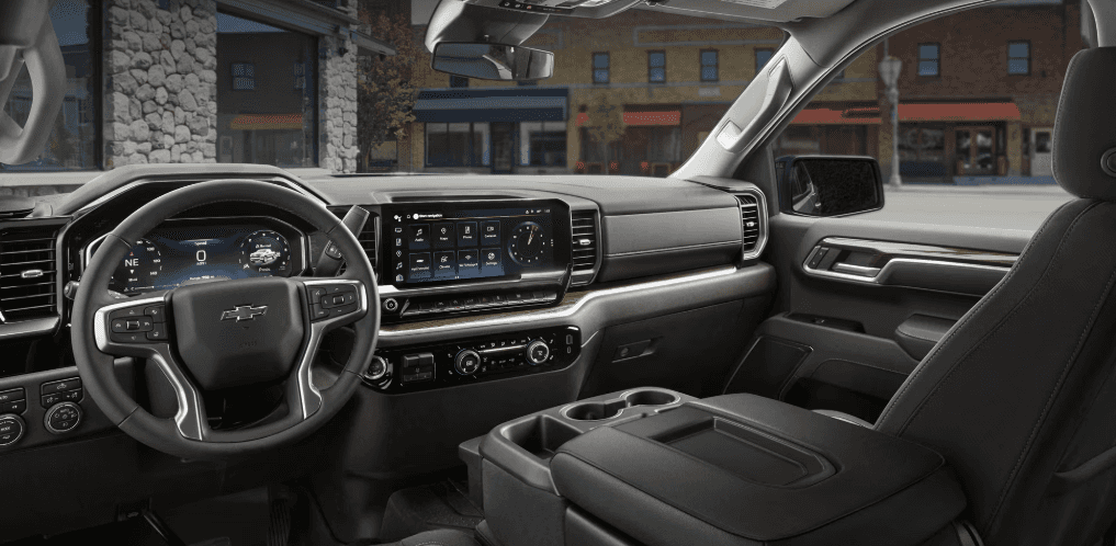 Chevrolet Silverado 1500 interior showing the standard 13.4-inch touchscreen and digital gauge cluster