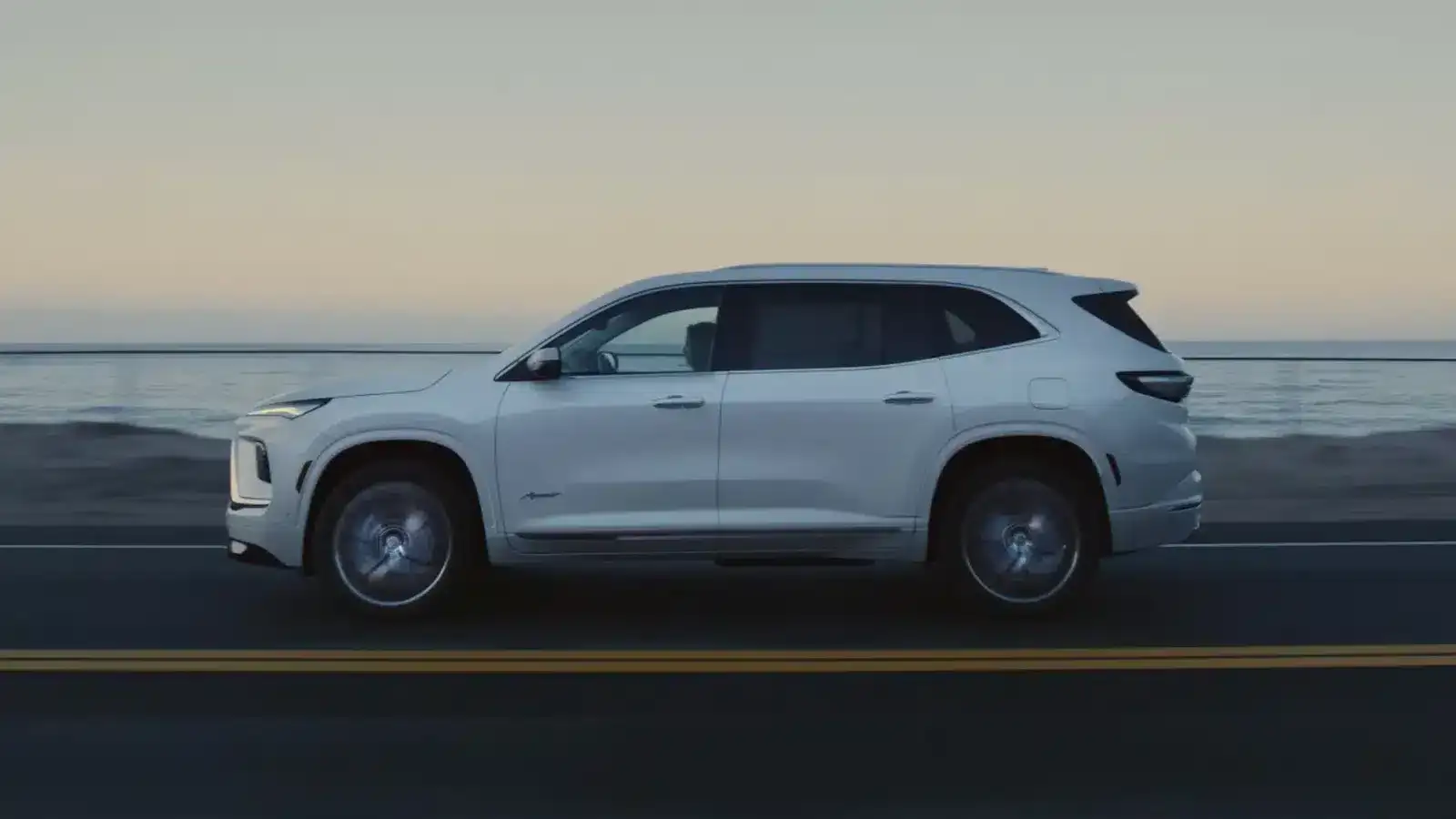 2026 Buick Enclave Dynamic Performance!
