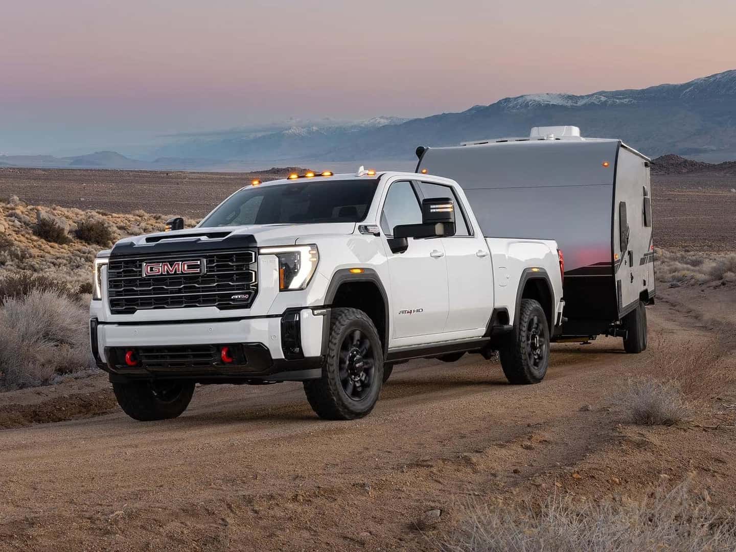 White GMC Sierra HD