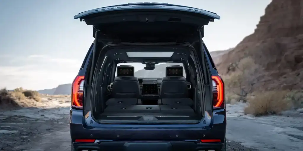 2026 GMC Yukon XL Cargo