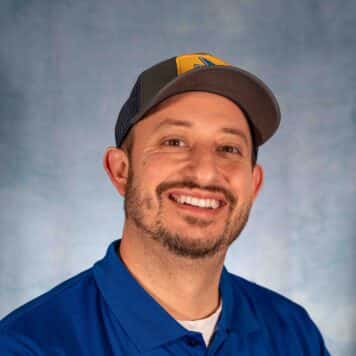 Kade Pesina