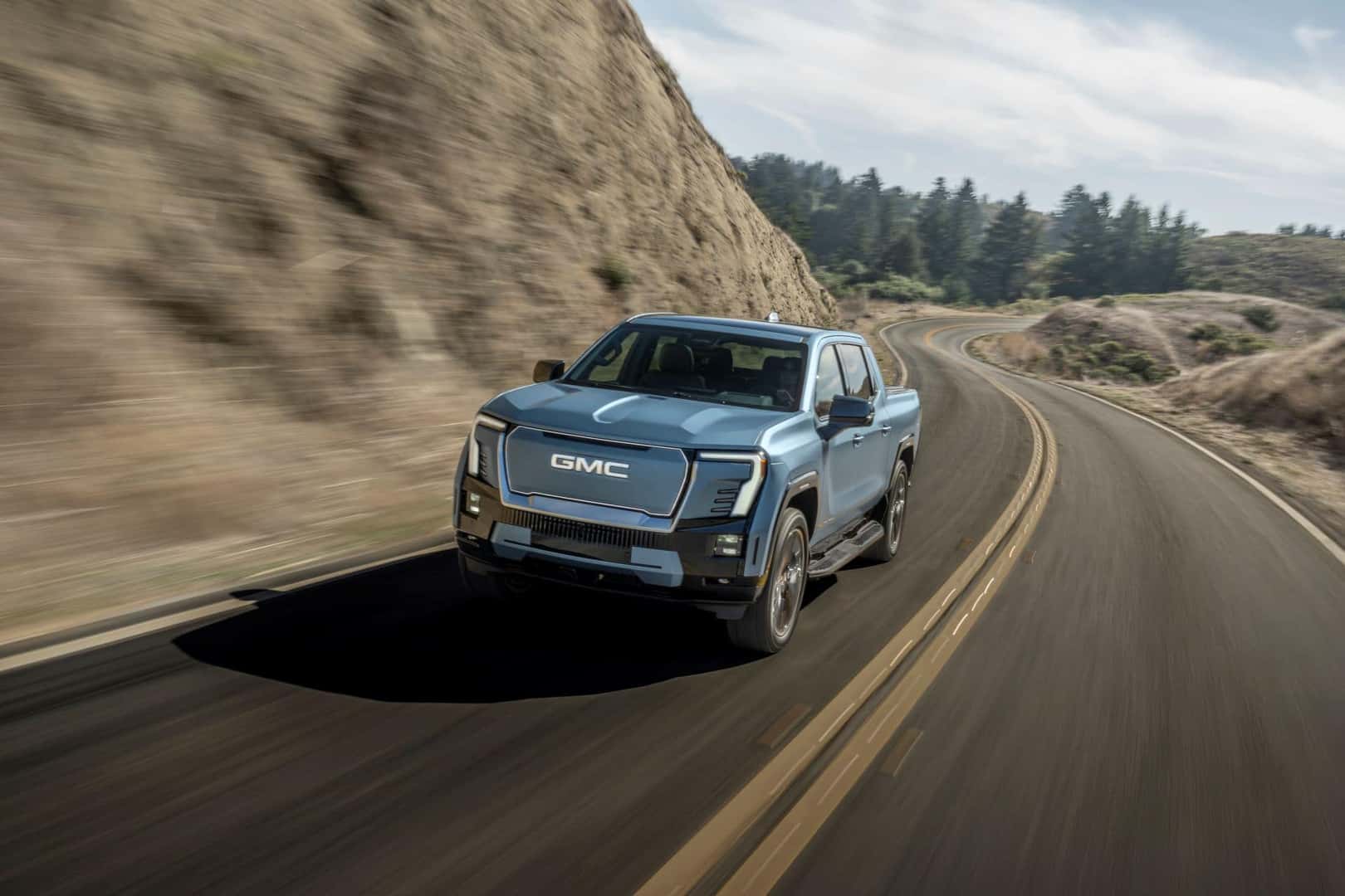 2025 GMC Sierra EV Denali Moonlight Matte