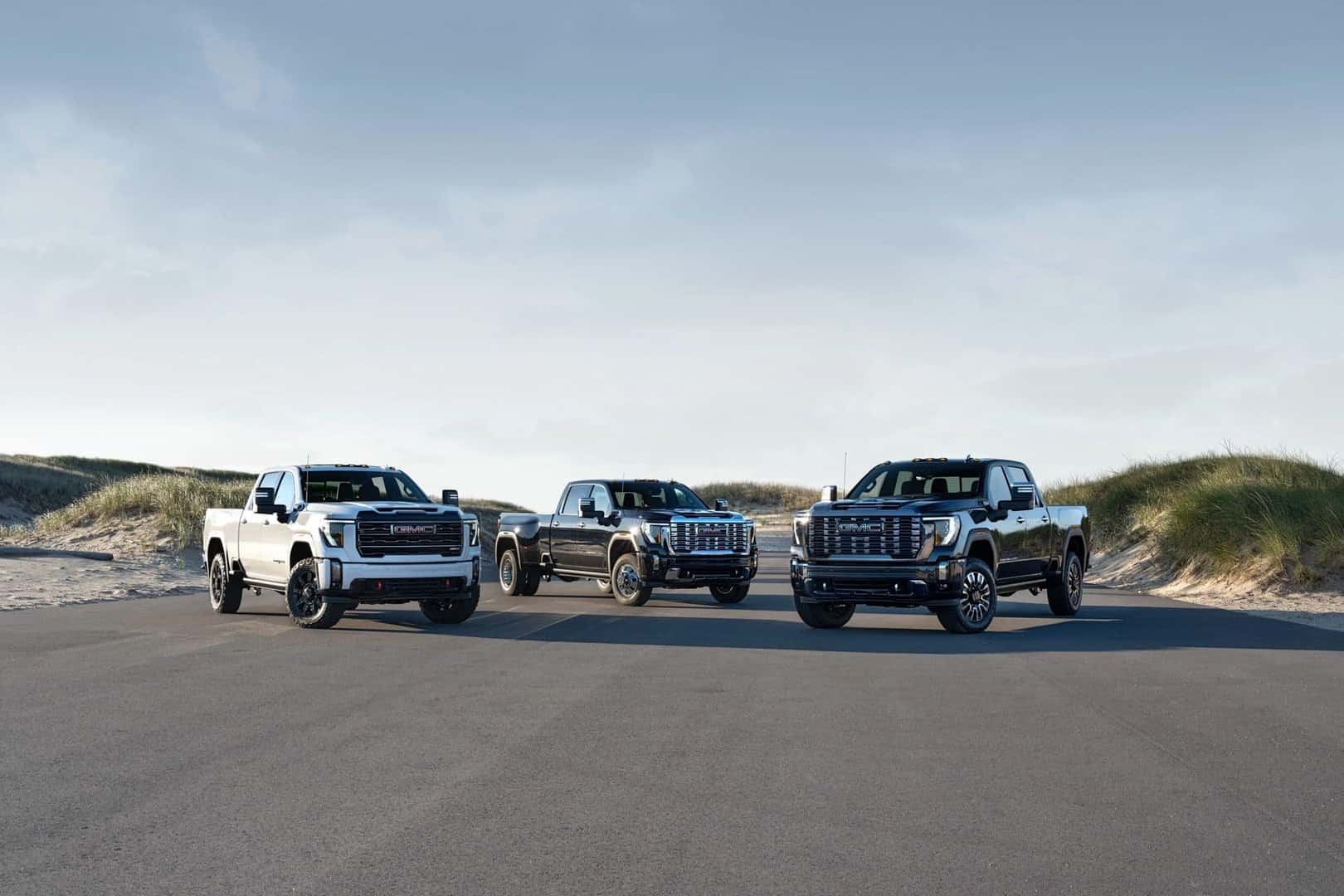 2025 GMC Sierra HD Trucks