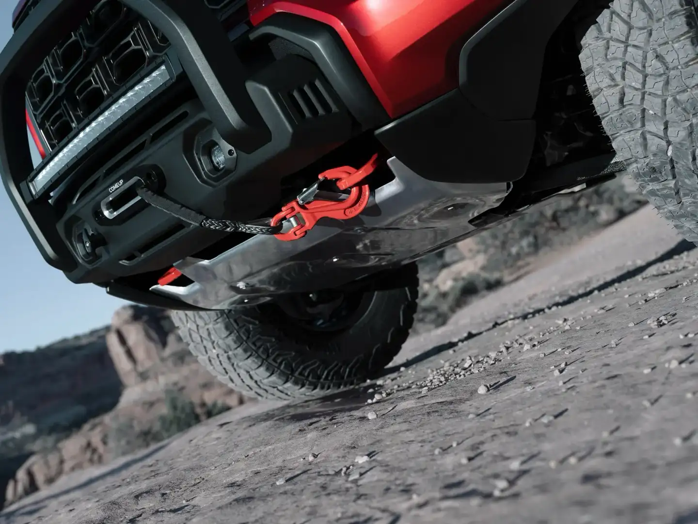 GMC Canyon view of features