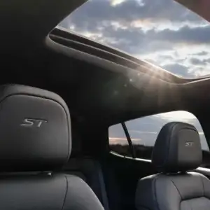 2026 Buick Envista Sport Touring power moonroof