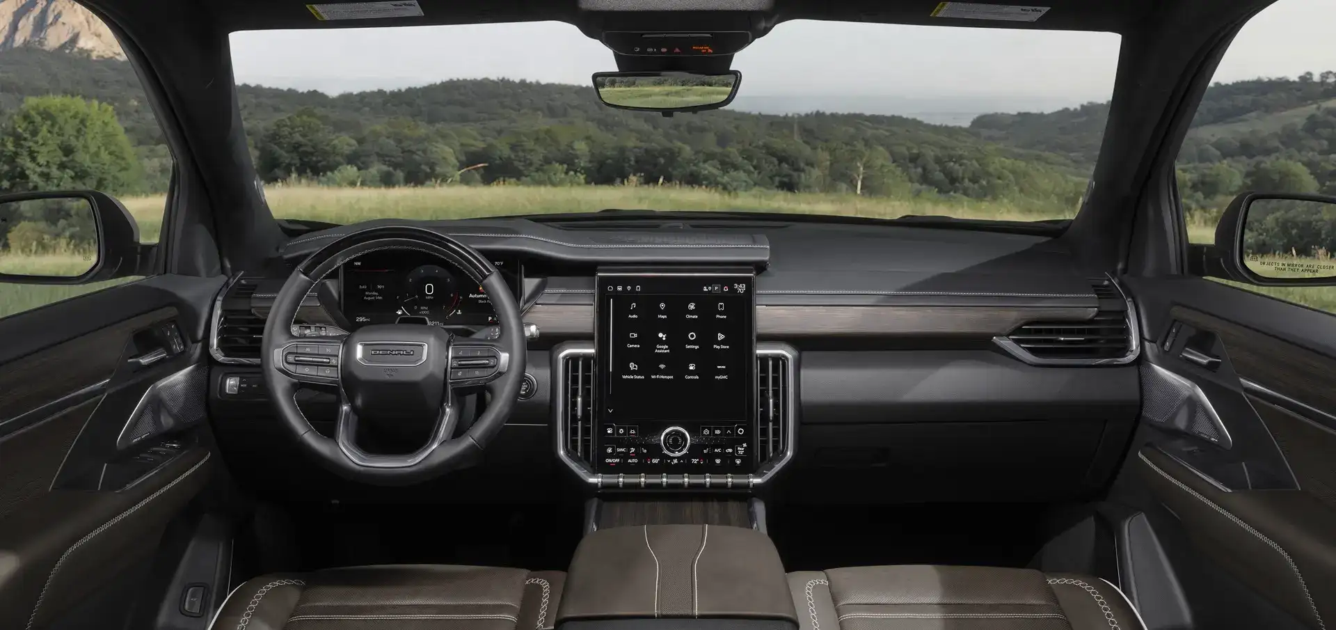 Interior View of the GMC Acadia Denali Ultimate