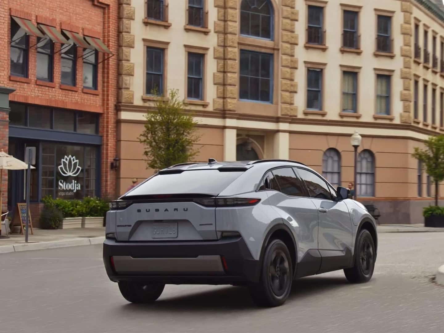 2026 Subaru Uncharted rear view