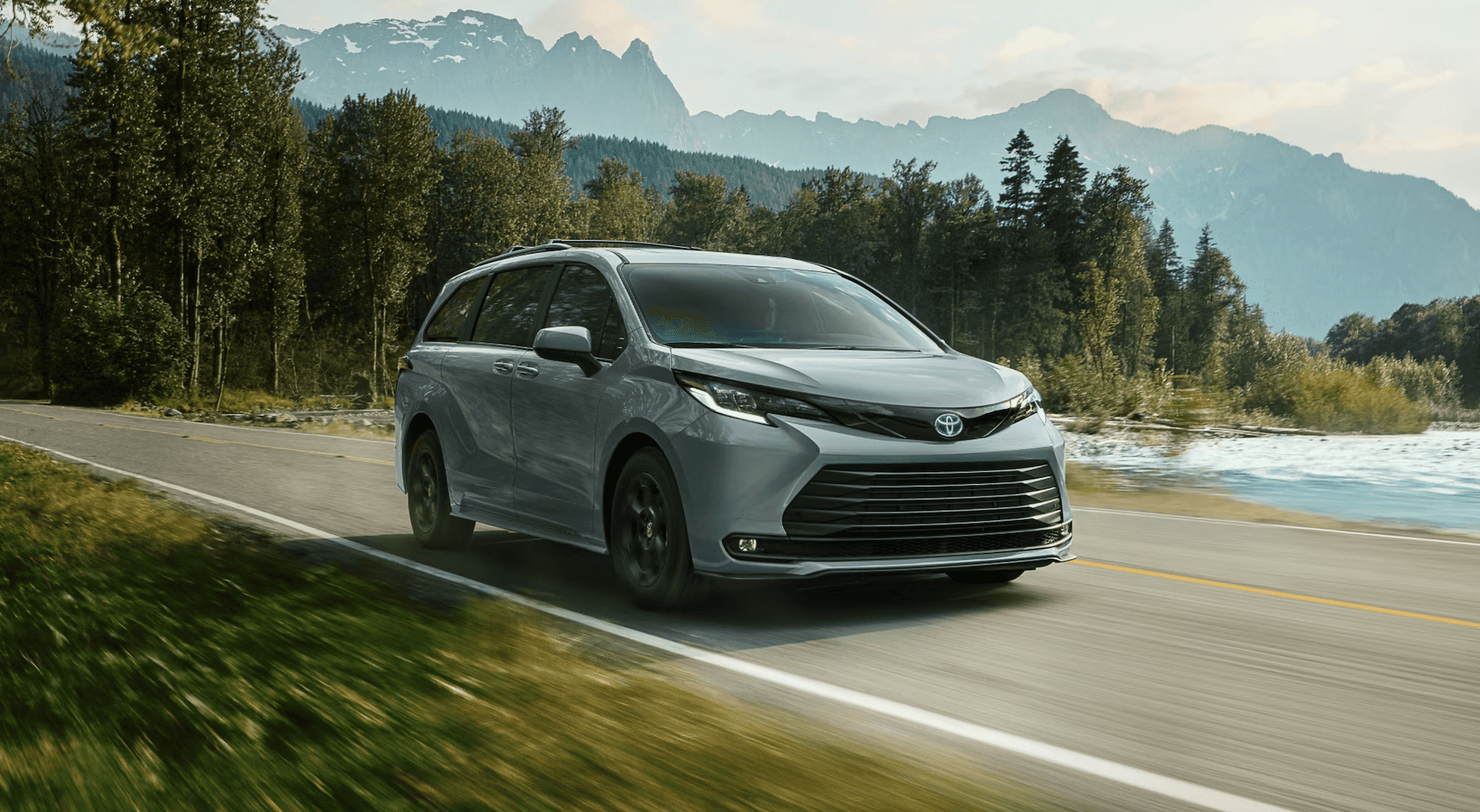 2025 Toyota Sienna Woodland Edition for sale near Spring, TX