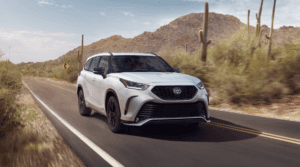 2025 Toyota Highlander XSE in Wind Chill Pearl for sale in Spring, TX