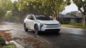 Kamezo お取引ページ 2024 Toyota bZ4X XLE AWD Walkaround and Virtual Test Drive - YouTube