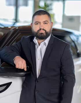Cristian Flores