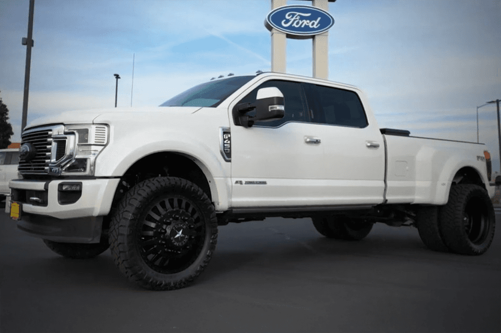 2024 Ford F-450-Custom