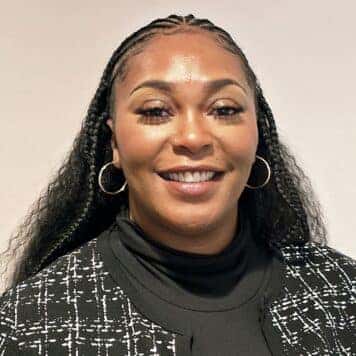 Latoya  Cox