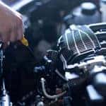 Land Rover mechanic does inspection