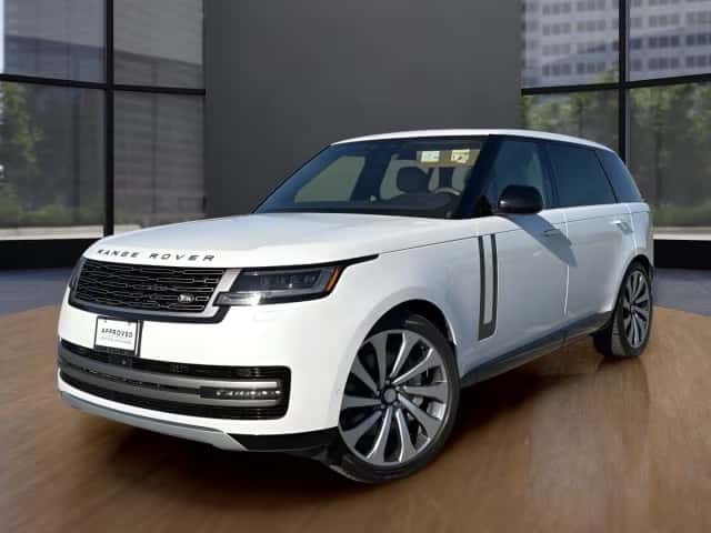 Pre-Owned 2023 Land Rover Range Rover SE