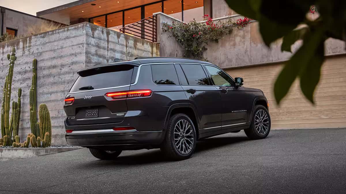 2026 Jeep Grand Cherokee L Rear View