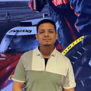 Leo Aguilar