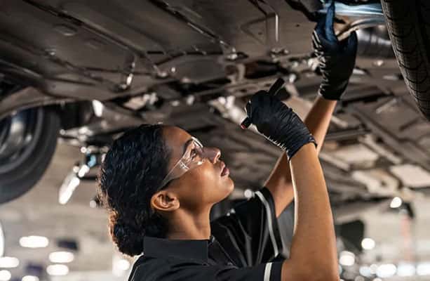 Expert Mercedes-Benz Technicians