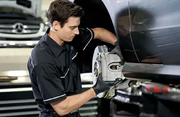 Mercedes-Benz Service B