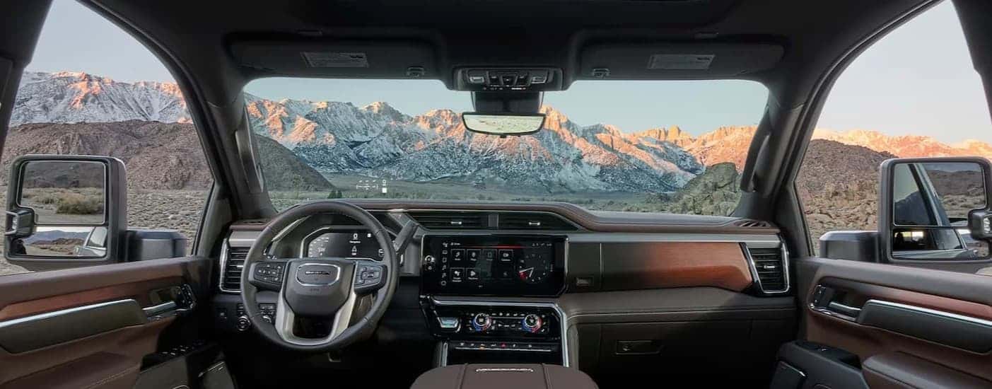Black and brown dash in a 2026 GMC Sierra 3500 Denali.
