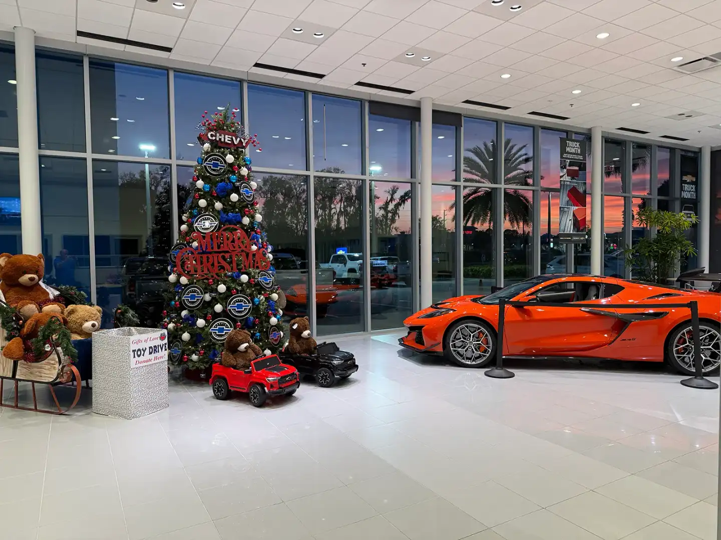 Corvette arriving at New Smyrna Beach Chevrolet for Corvette Christmas
