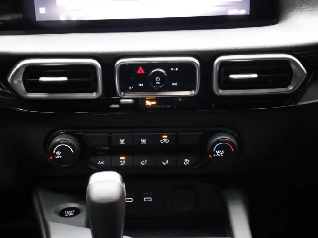 interior sentra