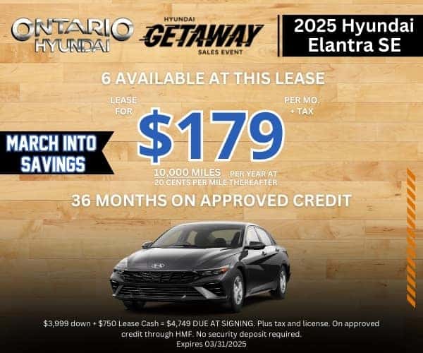 2025 Hyundai Elantra SE