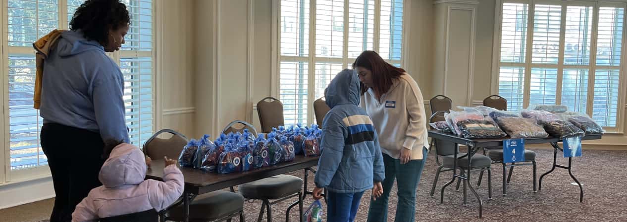 Hughes Subaru Loves To Help Family Promise Event