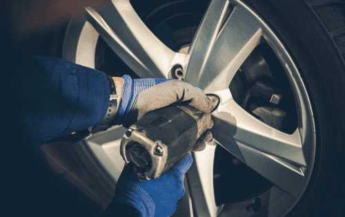 4-WHEEL TIRE BALANCE WITH FREE ROTATION