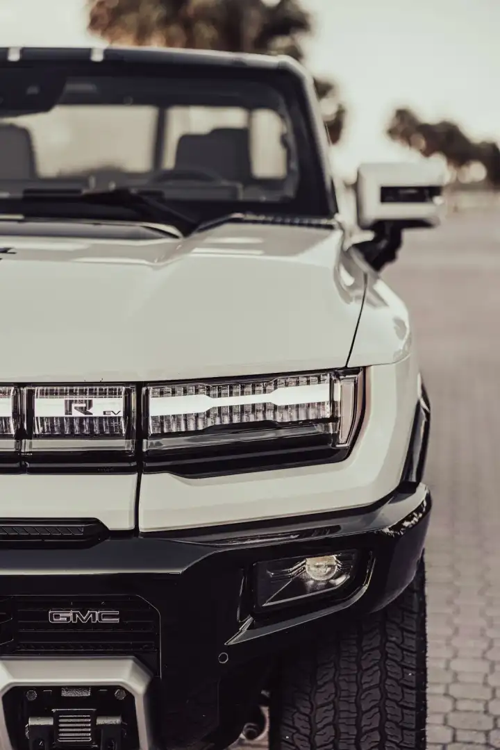 Hummer EV