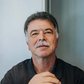 Moe Nazertehrani