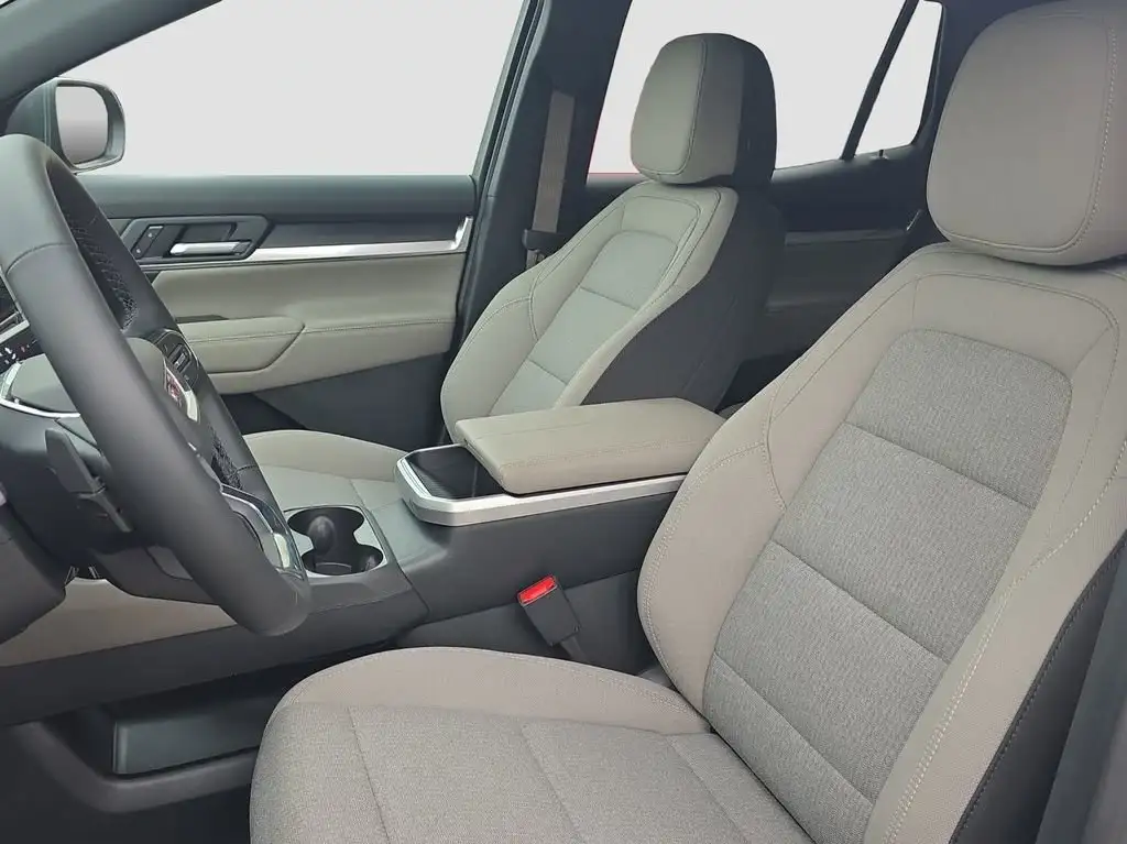 Refined Interior and Flexible Cargo Space