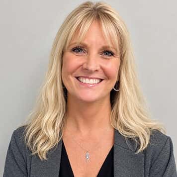Veronica Bauser