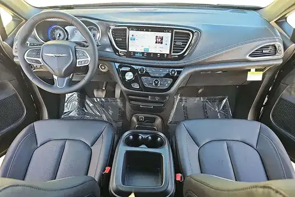 2026 Chrysler Pacifica Dash