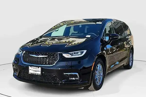 2026 Chrysler Pacifica exterior